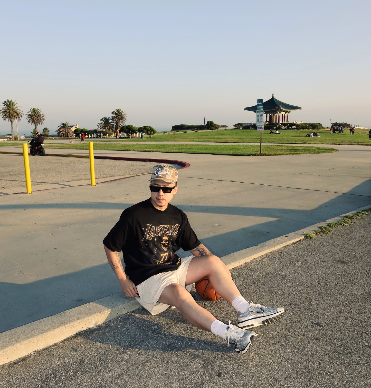 TEE - LUKA DONCIC HO77YWOOD